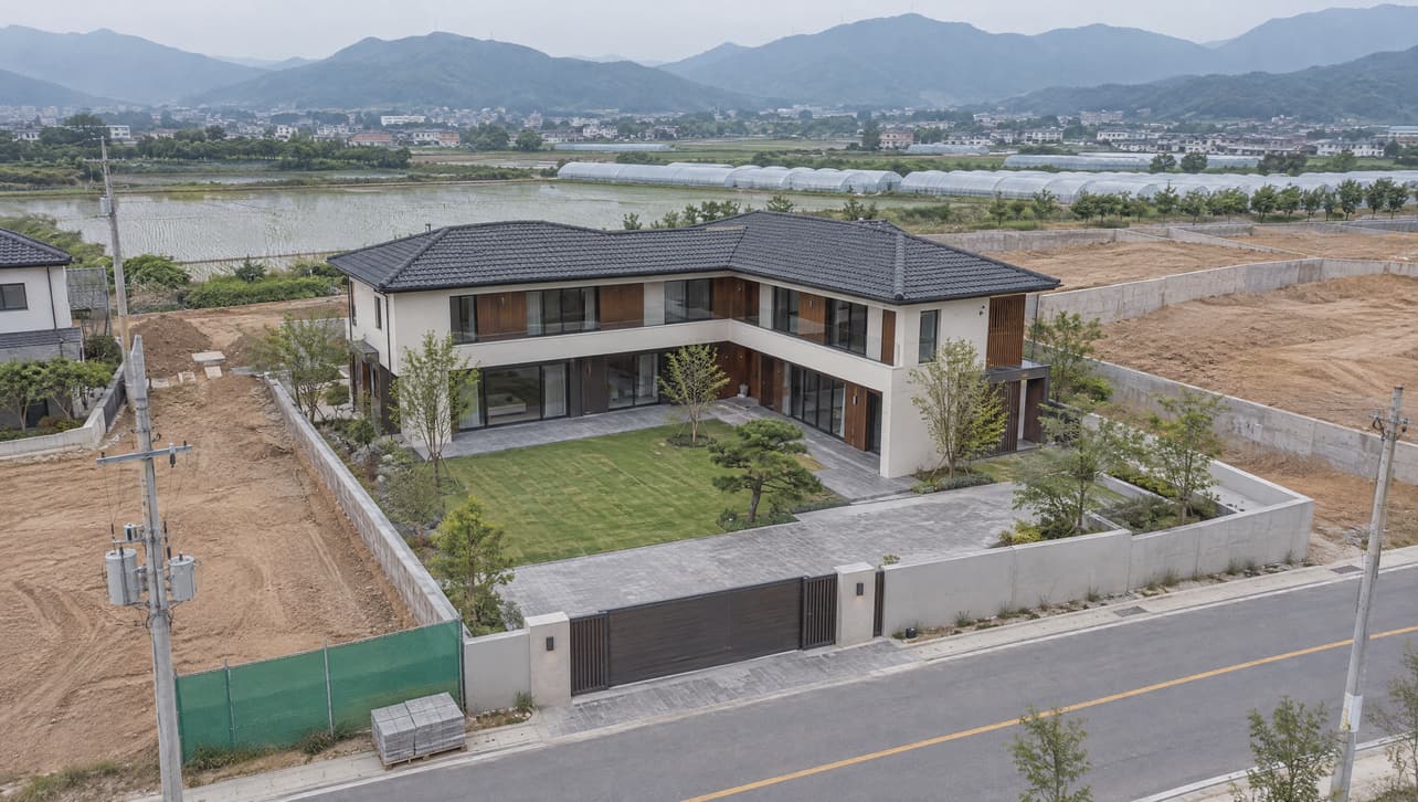 완성 단계의 주택 공사 현장